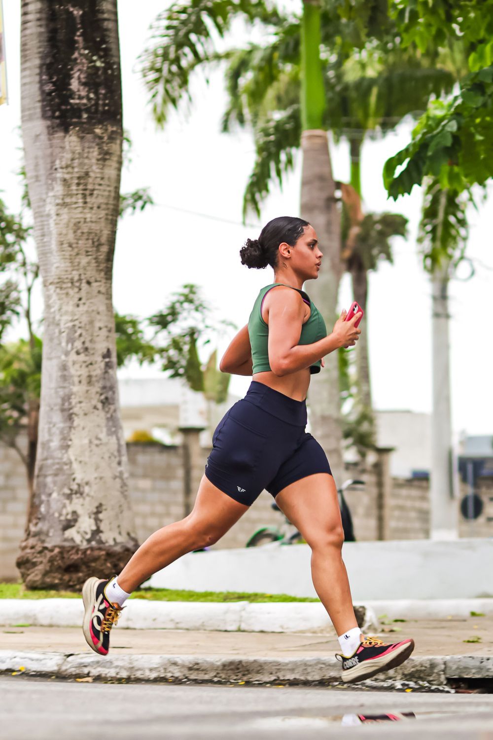 Kamilly após a transformação que viveu treinando